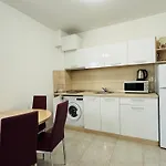 Horizon 10 'б' Appartement *